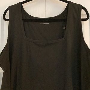 NWT Universal Standard Square Neck Tank Top / XL / Black